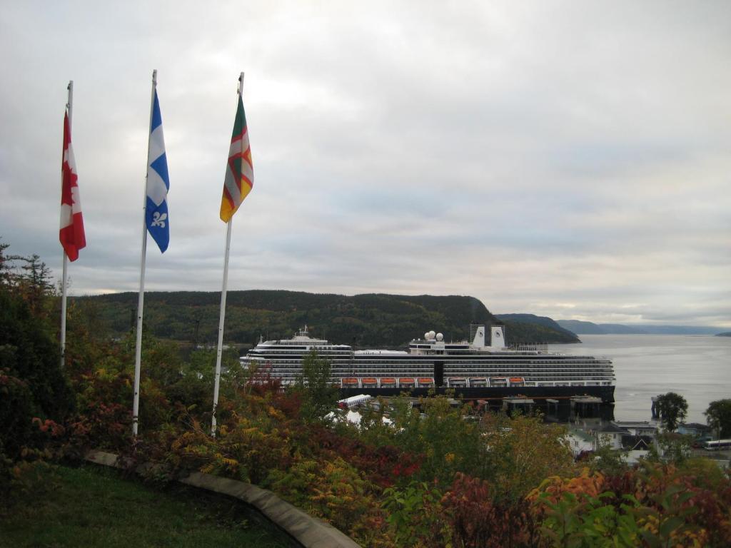 Gite Au Fil Des Saisons Saguenay Exterior photo